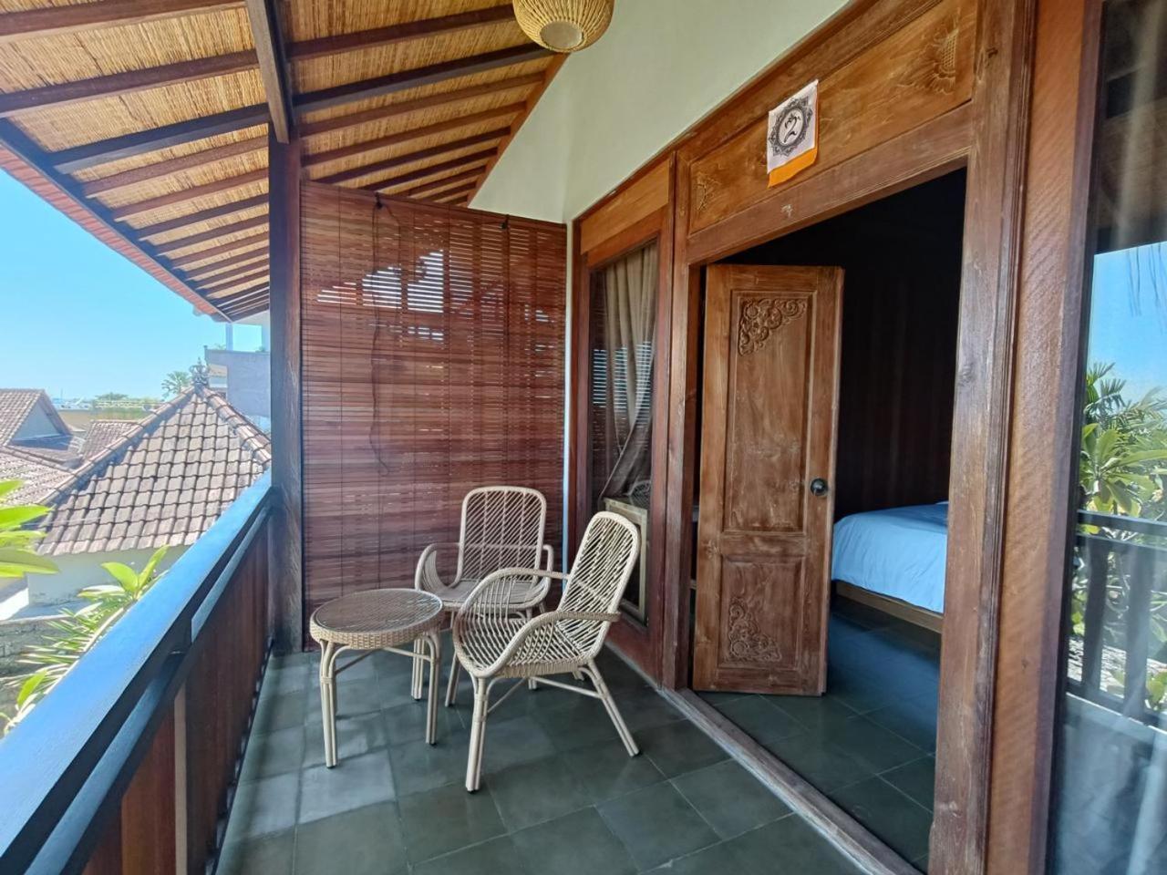 Putra'Lebah Amed Guest House מראה חיצוני תמונה