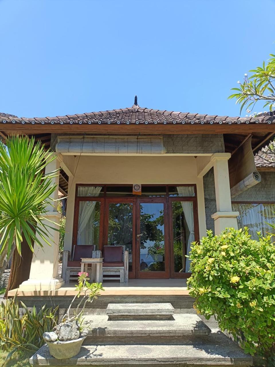 Putra'Lebah Amed Guest House מראה חיצוני תמונה