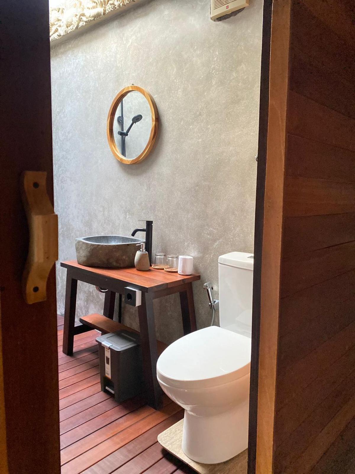 Putra'Lebah Amed Guest House מראה חיצוני תמונה