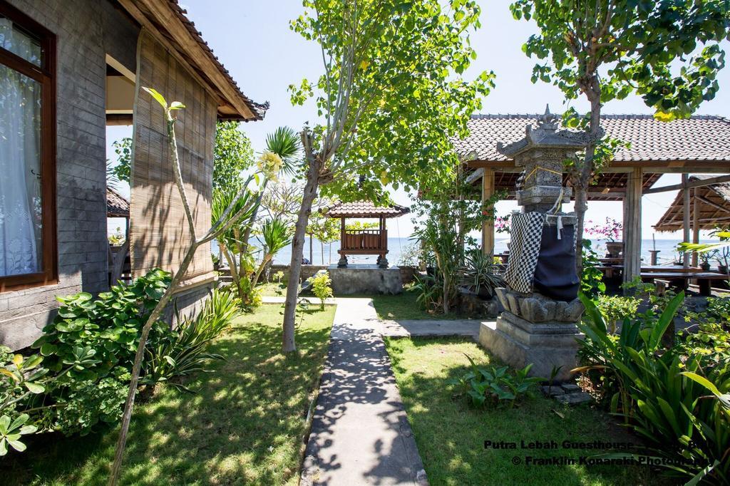 Putra'Lebah Amed Guest House מראה חיצוני תמונה